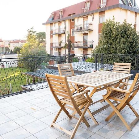 Elite Home Monfalcone Bagian luar foto